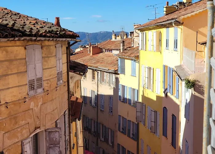 Grasse Aux Parfums